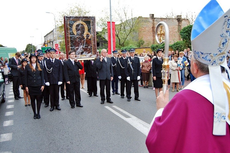 Płońsk. Nawiedzenie w parafii św. Michała Archanioła