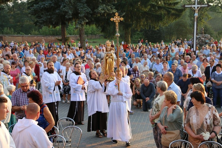 Pielgrzymi w Skępem