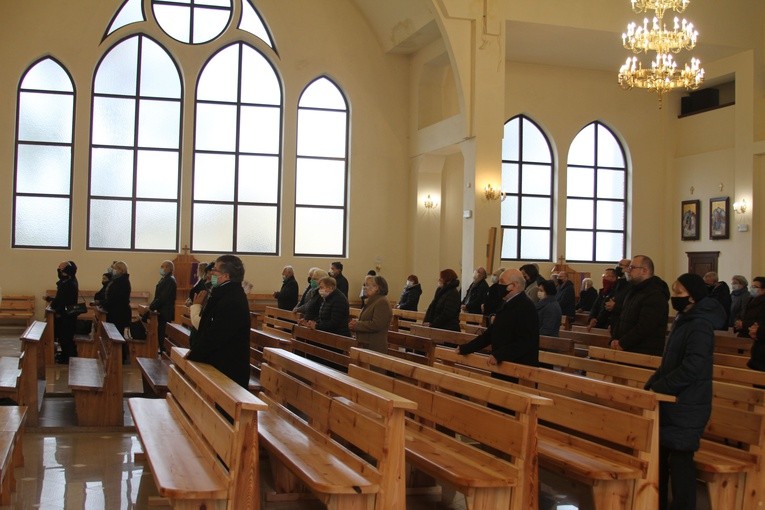 Płock. Pogrzeb ks. Hieronima Chamskiego (1932-2020)