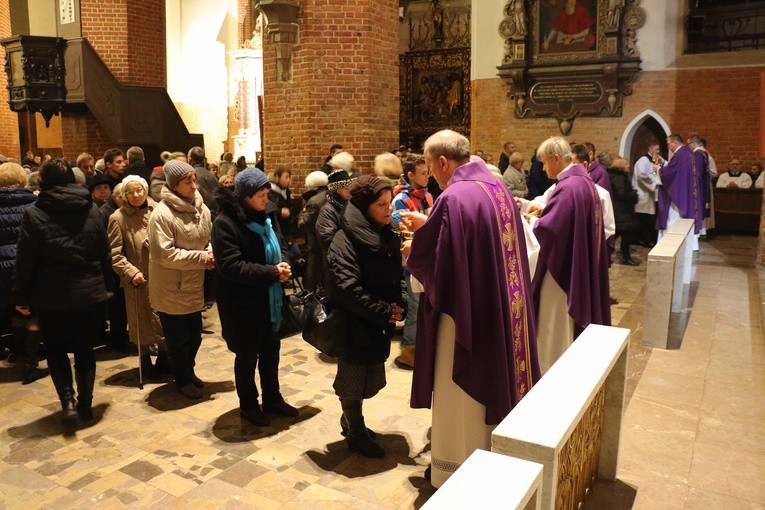 Rozpoczęcie Roku Miłosierdzia w elbląskiej katedrze