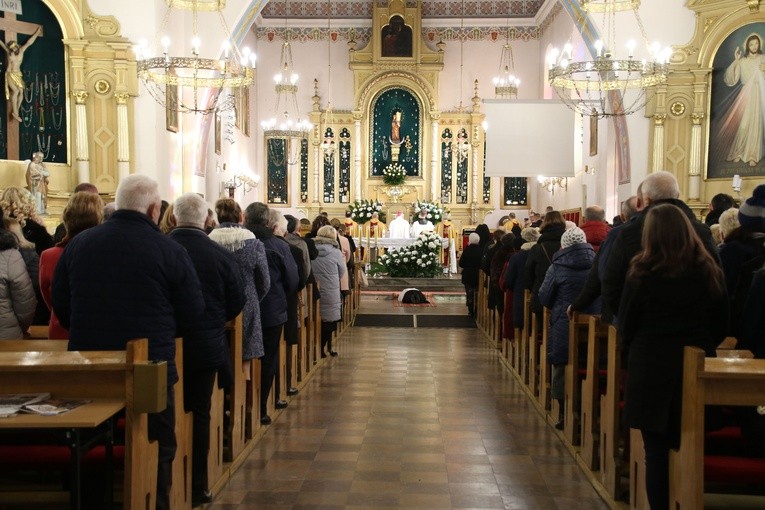 Śluby wieczyste u benedyktynek w Sierpcu
