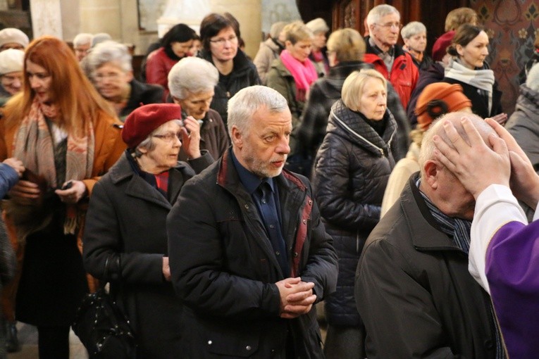 Rekolekcje dla wdów, wdowców i osób z problemami onkologicznymi. Dzień I