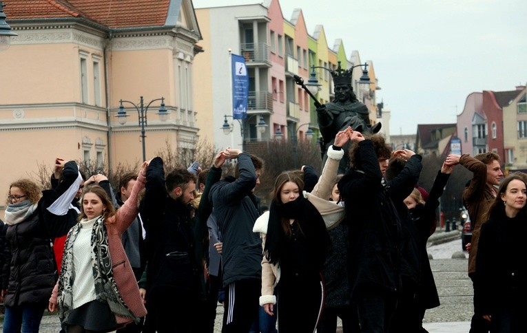 Polonez na placu Jagiellończyka
