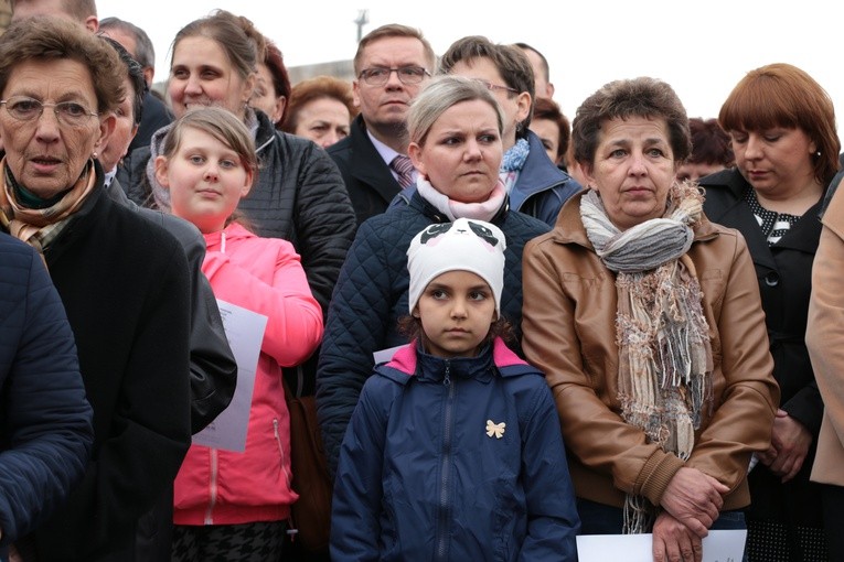 Ostrowite. Nawiedzenie w parafii św. Stanisława Kostki
