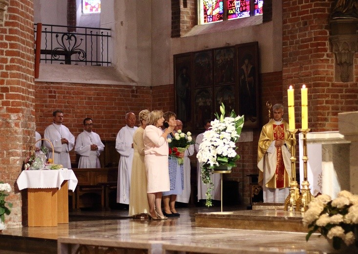 To On nas znalazł 
