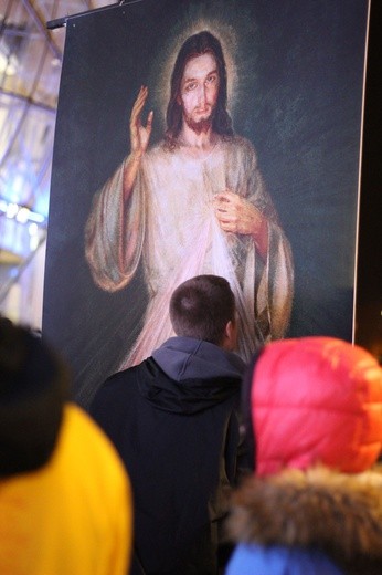 Brama Miłosierdzia młodych