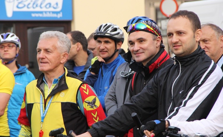 Rowerami na Jasną Górę
