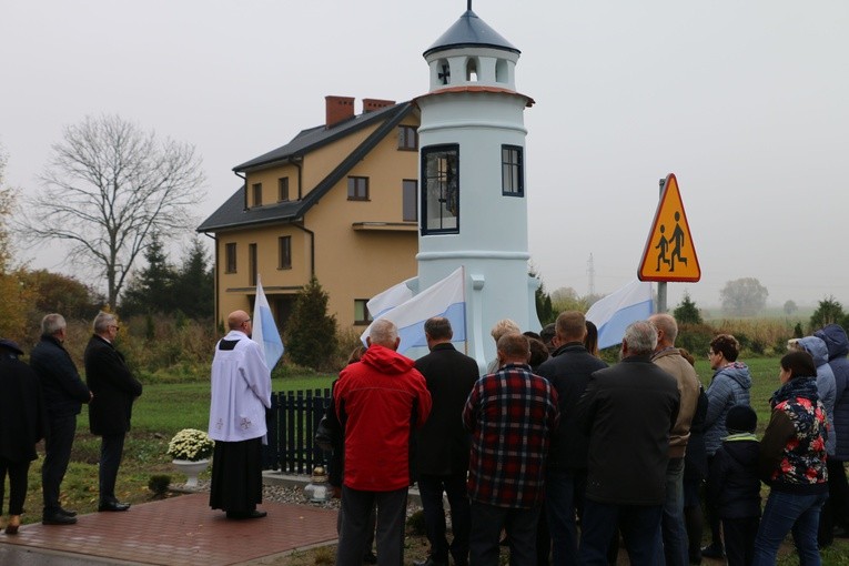 Nowe Niestępowo (Pokrzywnica). Poświęcenie zabytkowej kapliczki