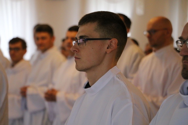 Rekolekcje dla nadzwyczajnych szafarzy Komunii św. Część II