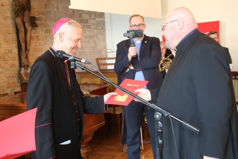 Płock. Wielki Czwartek - część II