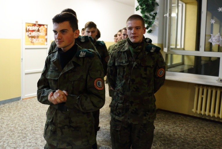 Ślubowanie klas mundurowych - ZSTI Elbląg
