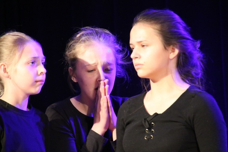 Płock. Przegląd etiud teatralnych o świętych i błogosławionych