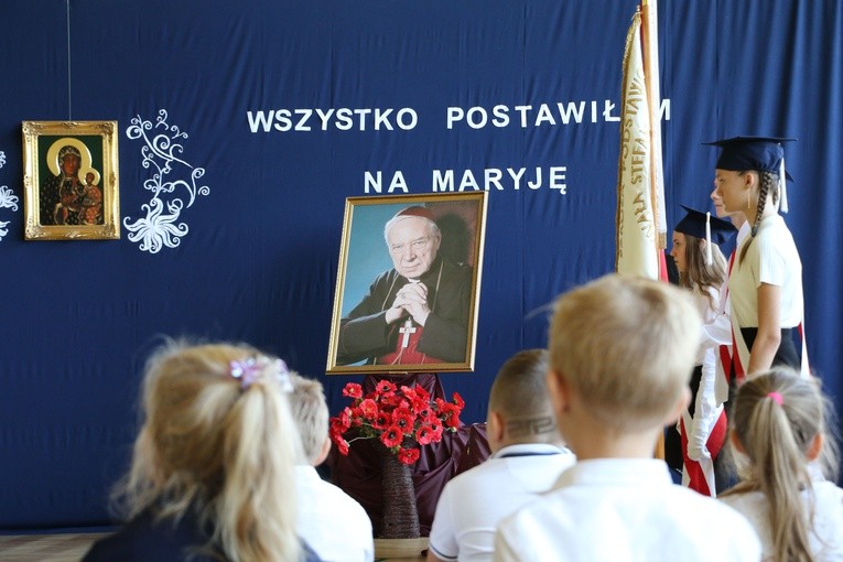 Uroczystości w SP im. Kardynała Stefana Wyszyńskiego w Siedlinie