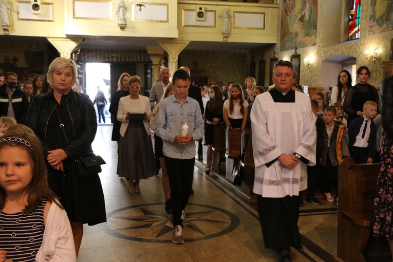 Uroczystości w SP im. Kardynała Stefana Wyszyńskiego w Siedlinie