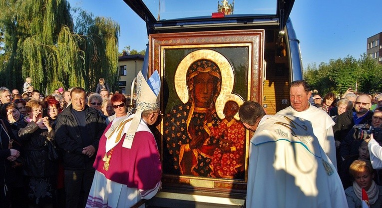 Płońsk. Nawiedzenie w parafii św. Maksymiliana Marii Kolbego