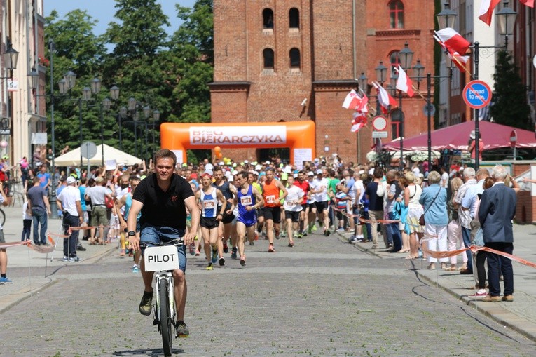 Biegłeś z Piekarczykiem? Odnajdź się na trasie.