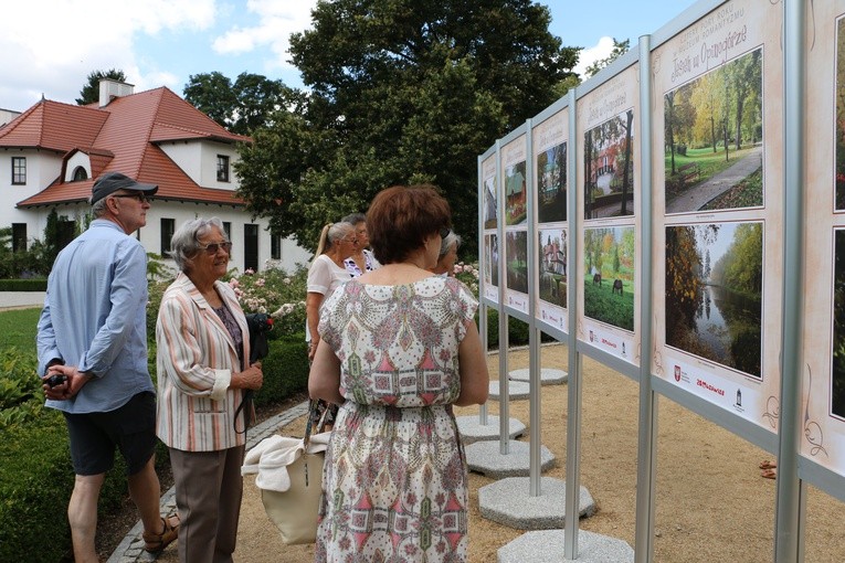 Wystawa fotograficzna w Opinogórze
