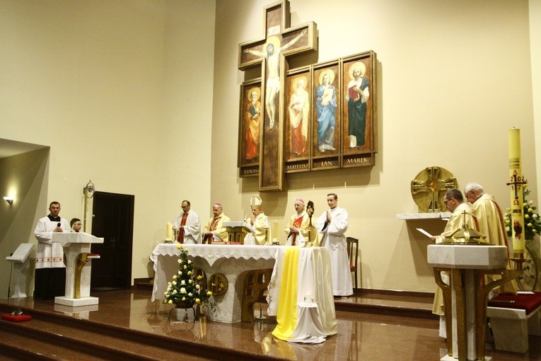 Relikwie św. Jana Pawła II w Rusinowicach