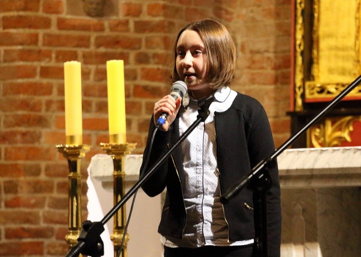 Koncert laureatów IV Międzyszkolnego Konkursu Kolęd i Pastorałek