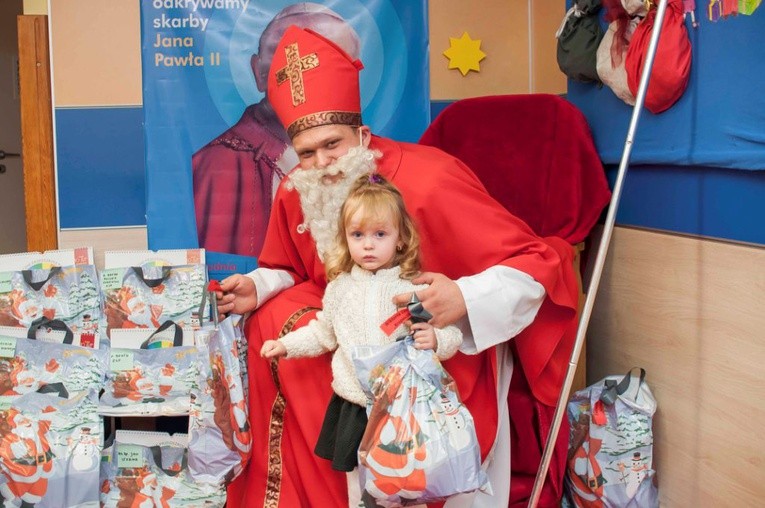 Święty Mikołaj w przedszkolu bł. Franciszki