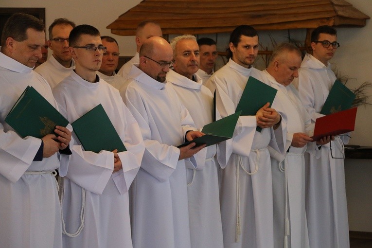 Rekolekcje dla nadzwyczajnych szafarzy Komunii św. Część II