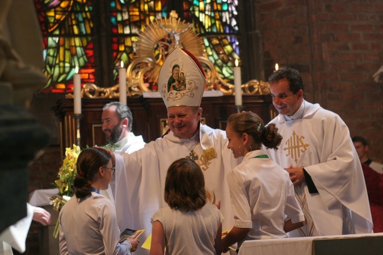 Śp. biskup Gerard Kusz (1939-2021)