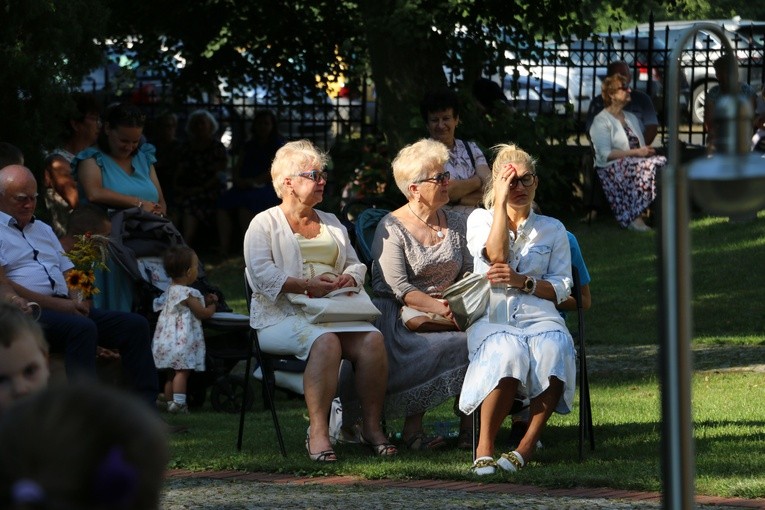 Smardzewo. Uroczystość Wniebowzięcia NMP