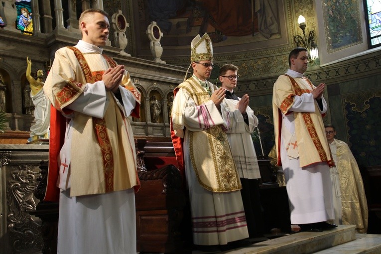 Święcenia diakonatu w Płocku. Część I