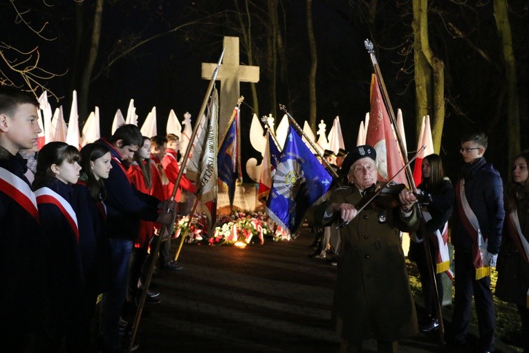 Diecezjalne obchody Święta Niepodległości