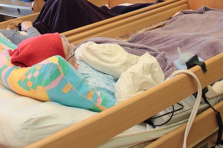 Bp Galbas: to, że Bóg milczy, nie oznacza, że Boga nie ma