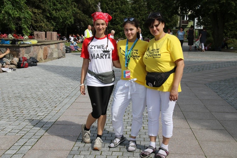 Pielgrzymka. Obiad w Gostyninie