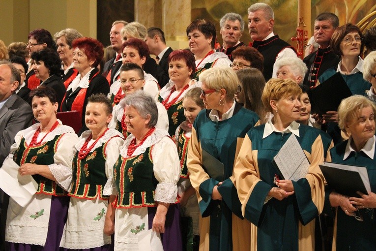 Koncert Pieśni Maryjnej w Ciechanowie