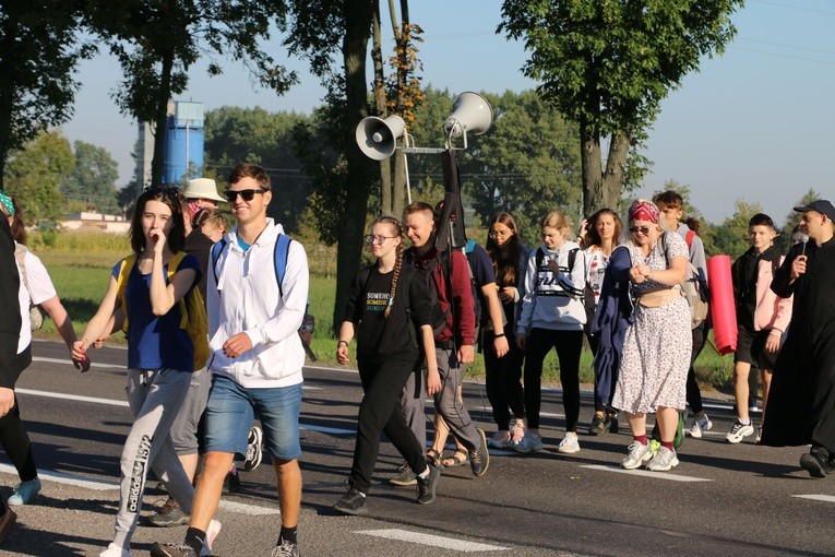 Młodzieżowa Piesza Pielgrzymka z Płońska do Czerwińska n. Wisłą