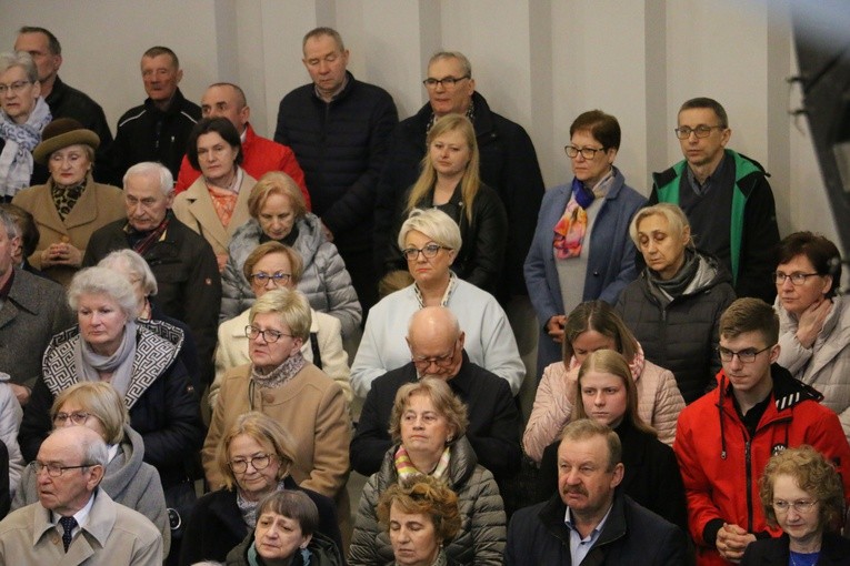 Płock. Święto Miłosierdzia w sanktuarium - cz. 2