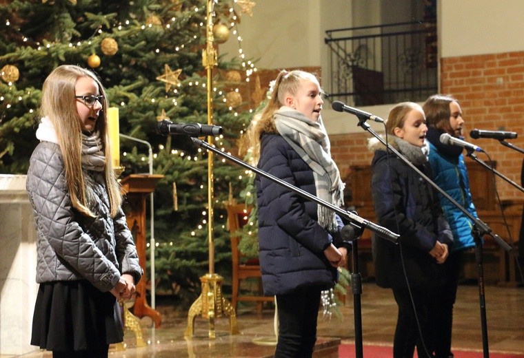 Koncert laureatów IV Międzyszkolnego Konkursu Kolęd i Pastorałek