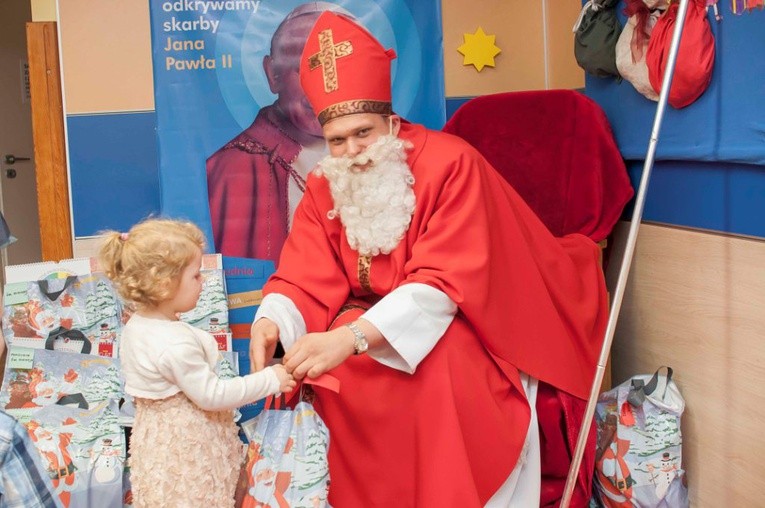 Święty Mikołaj w przedszkolu bł. Franciszki