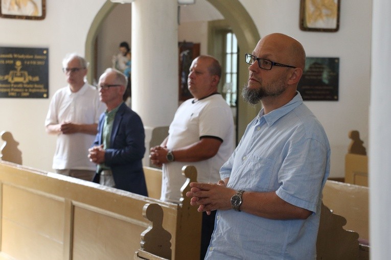 Szafarze w Jegłowniku