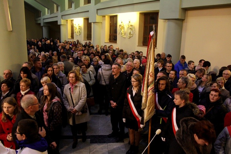 Ciechanów. Nawiedzenie w parafii Matki Bożej Fatimskiej