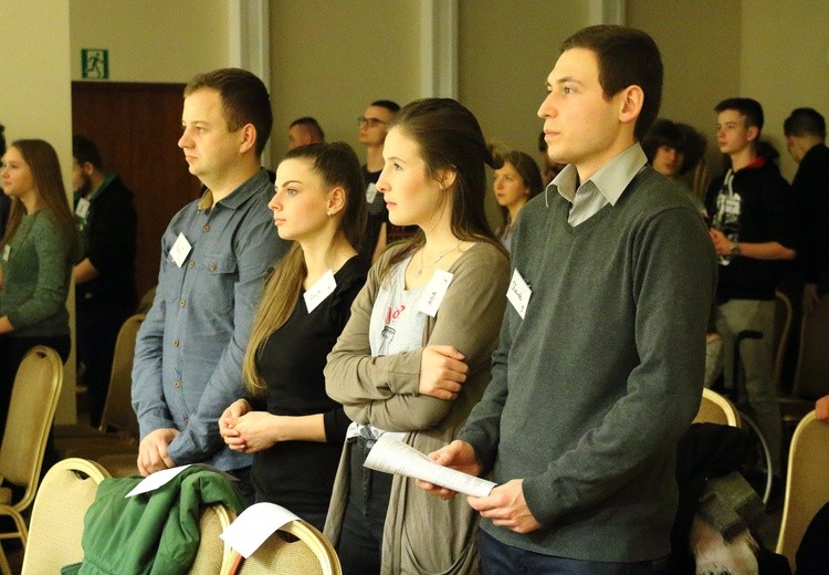 Czuwanie modlitewne młodzieży diecezji elbląskiej.