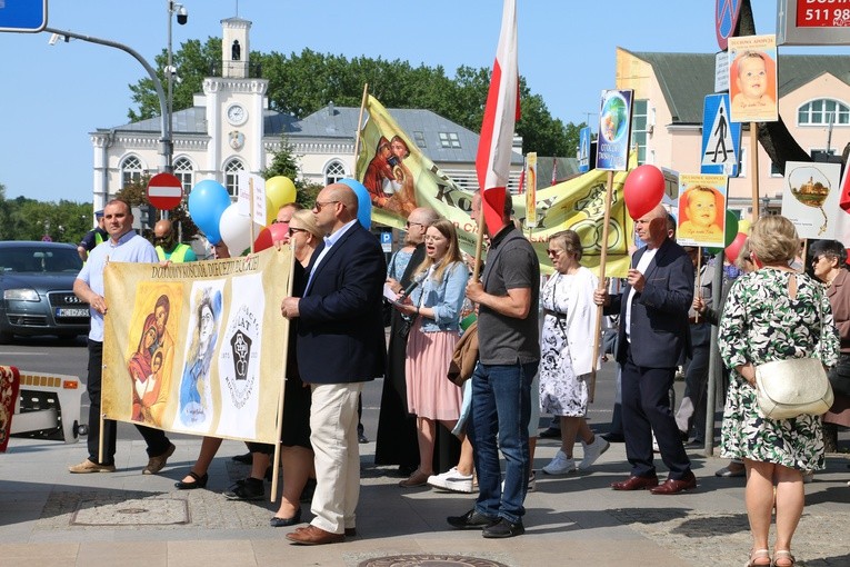 Ciechanów. Marsz dla Życia i Rodziny