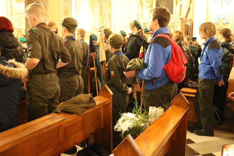 Nasielsk. Wprowadzenie relikwii patrona harcerzy