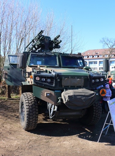 Pokaz sprzętu wojskowego w Sztutowie