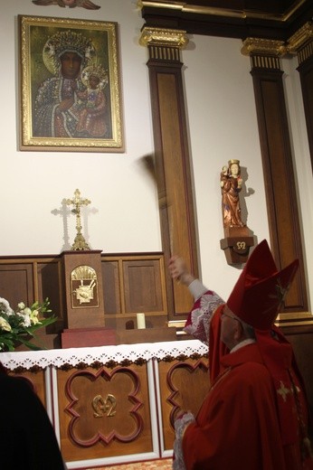 Uroczystość w Wieczfni Kościelnej