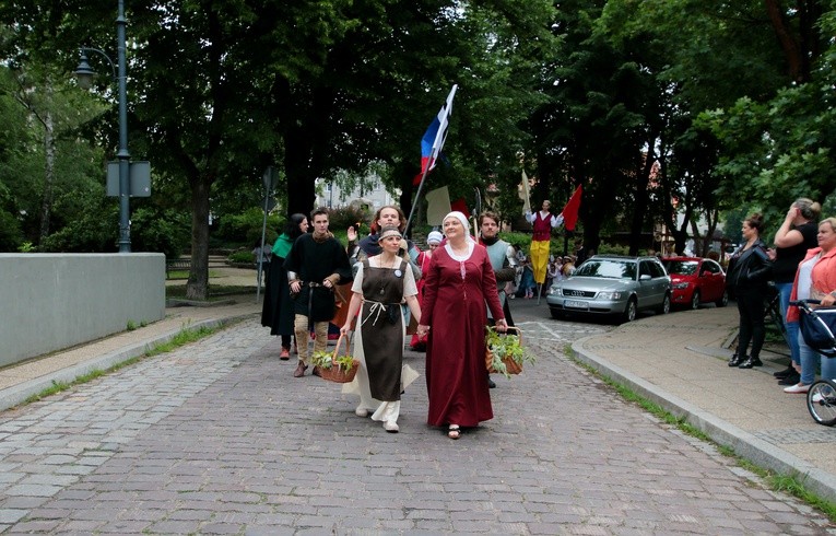 Malbork - barwny korowód