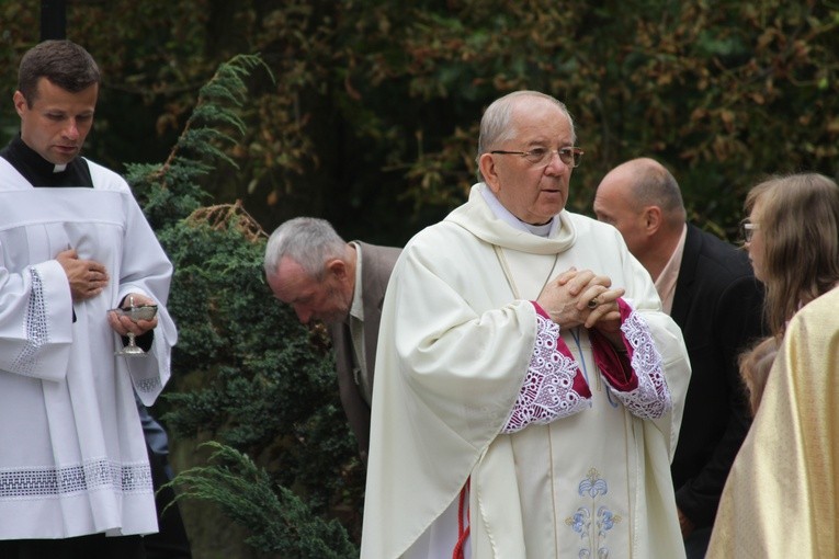 Abp Stanisław Gądecki w Rostkowie