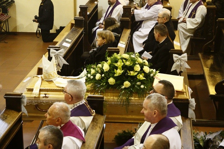 Ostatnie pożegnanie biskupa Eugeniusza Juretzko OMI