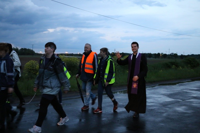 II Nocna Pielgrzymka z Modlina do Czerwińska