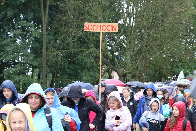 Rostkowo. Pielgrzymka dzieci