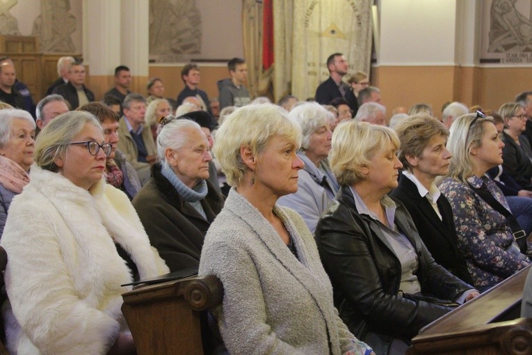 Byli alumni-żołnierze w Pomiechowie