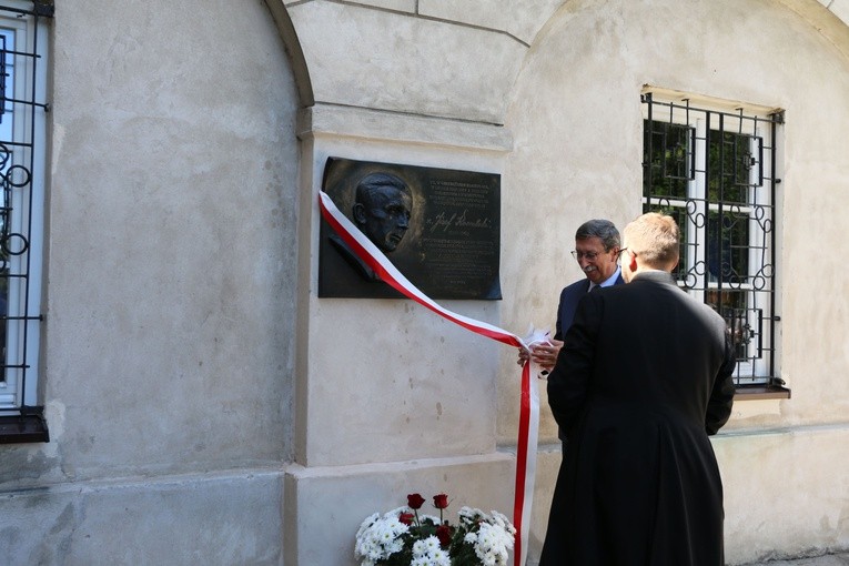 Czerwińsk n. Wisłą. Odsłonięcie tablicy upamiętniającej bł. ks. Józefa Kowalskiego